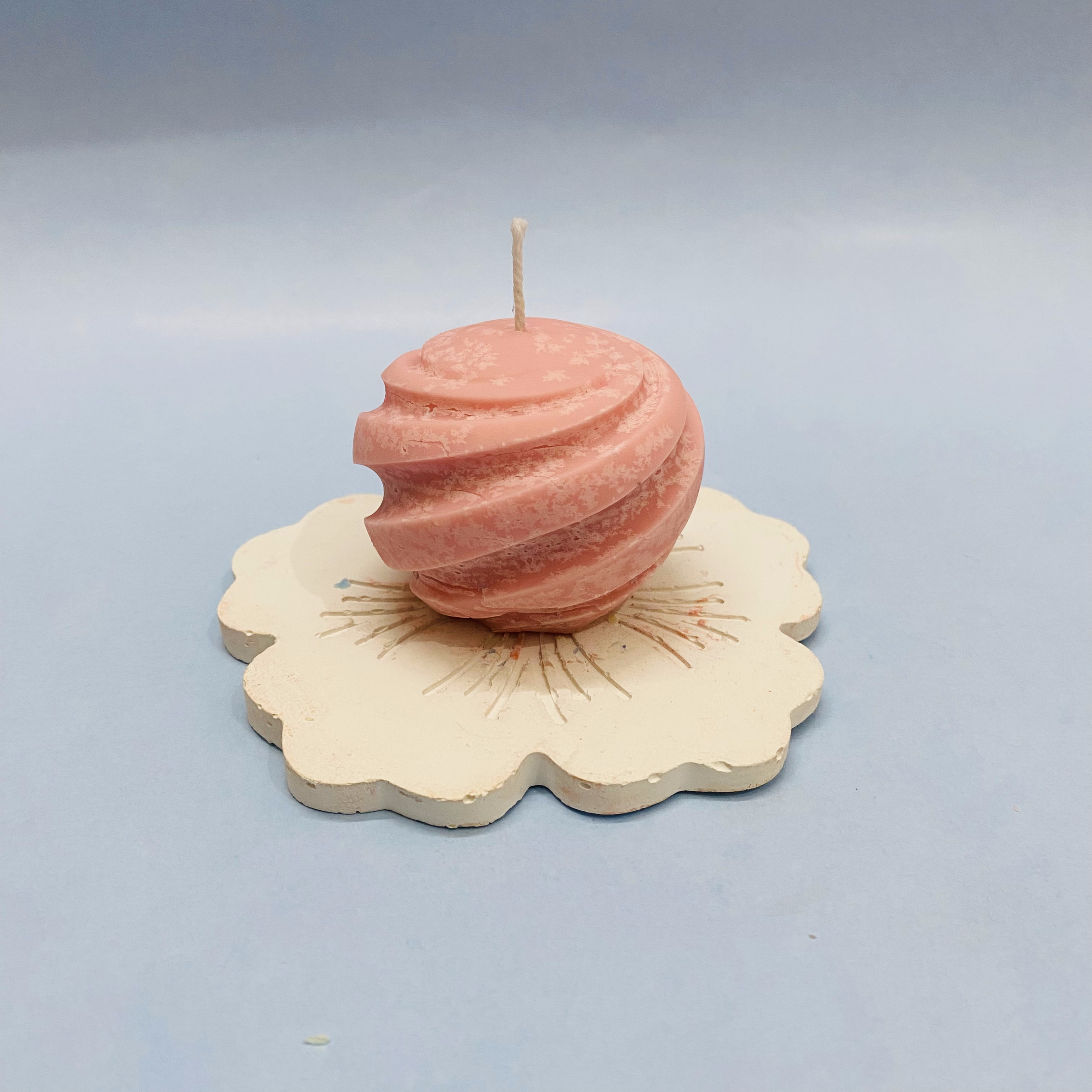 Spiral Round Candle Pink