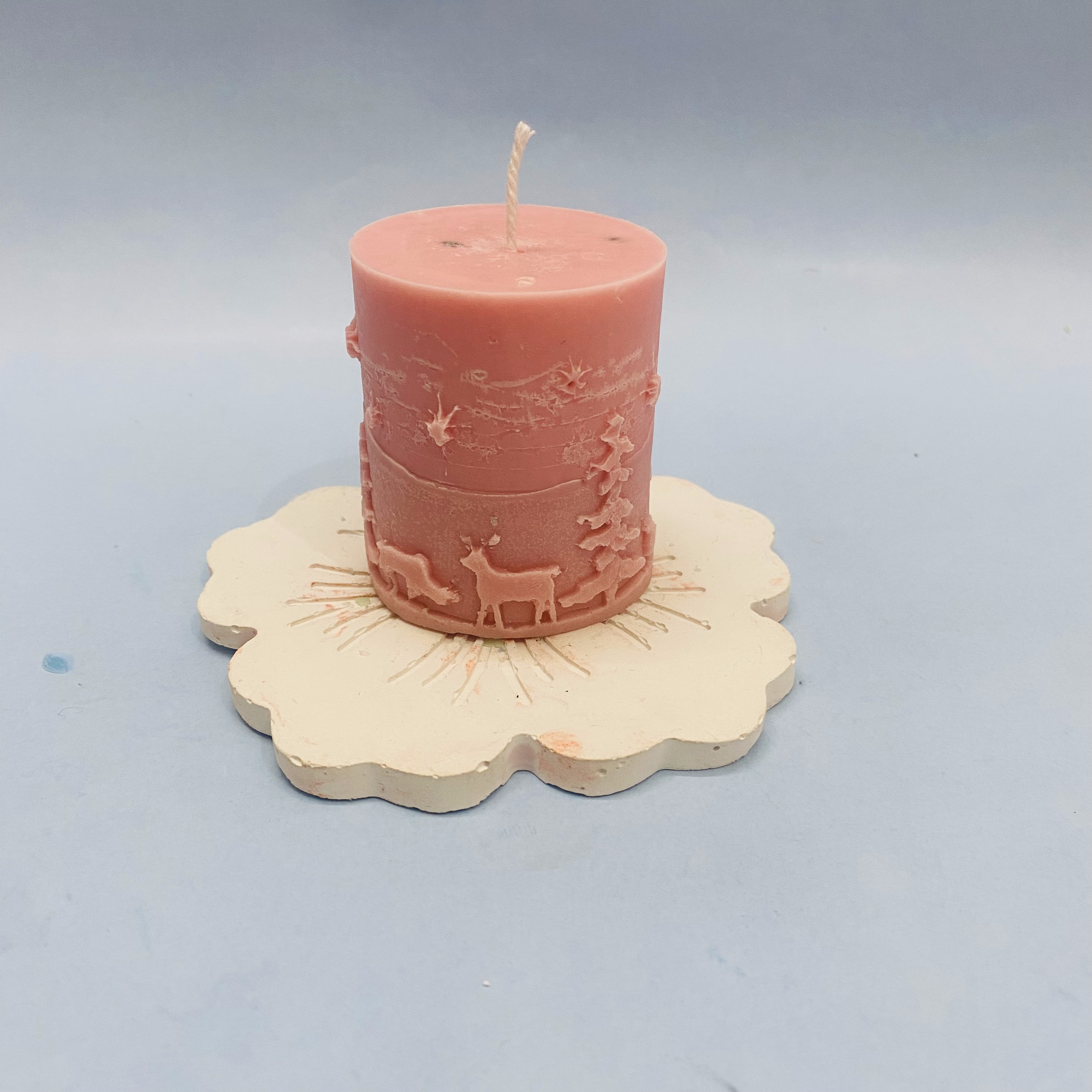 Mighty Shadow Pillar Candle Pink